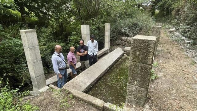 Félix Juncal y Celso Dopazo en la visita a las obras del lavadero.