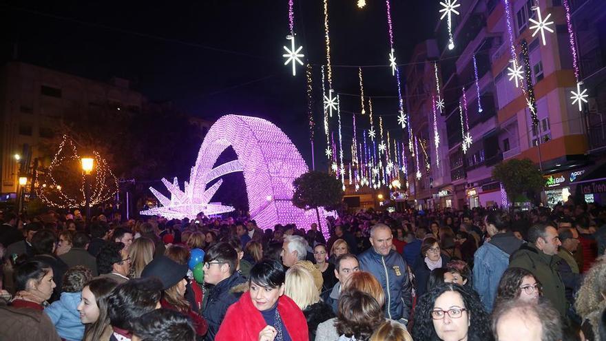 Puente Genil adelanta al 9 de diciembre la inauguración del alumbrado navideño en el Romeral, La Matallana y Don Gonzalo