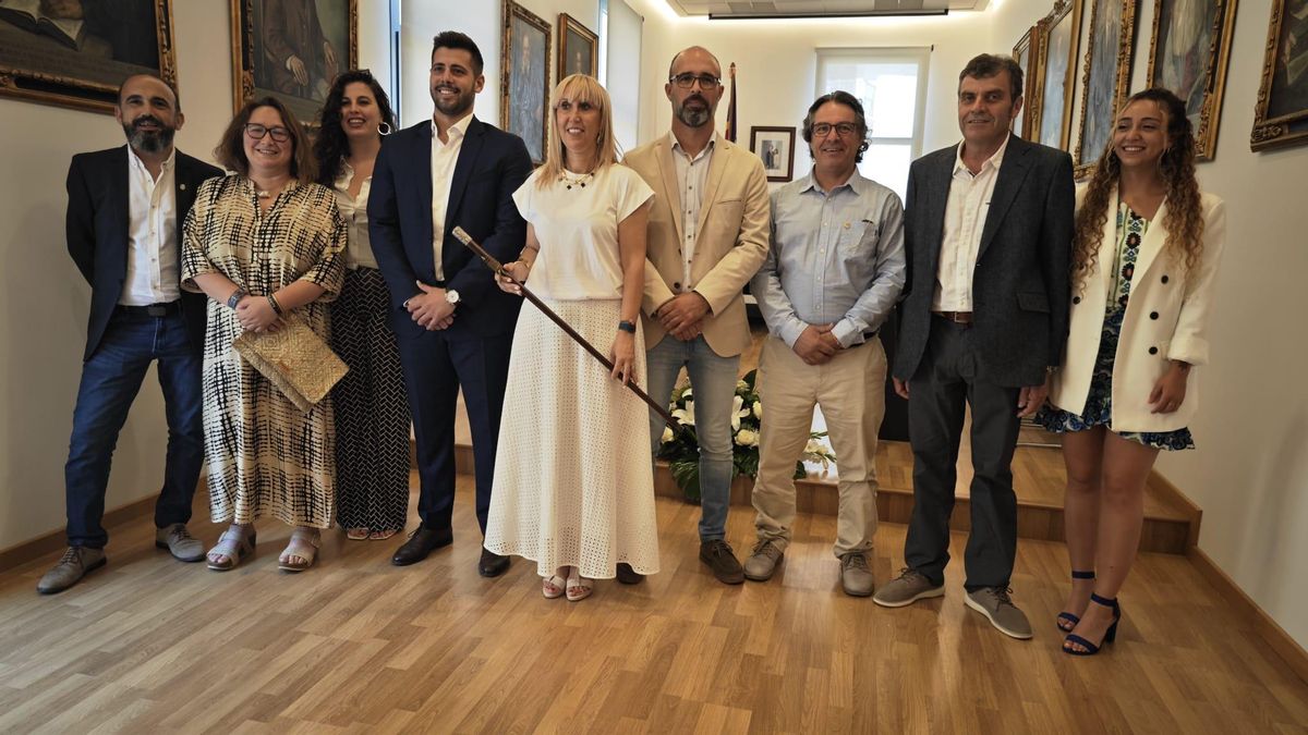 La popular Catalina Soler vuelve a coger la vara de mando del ayuntamiento de Felanitx 20 años después