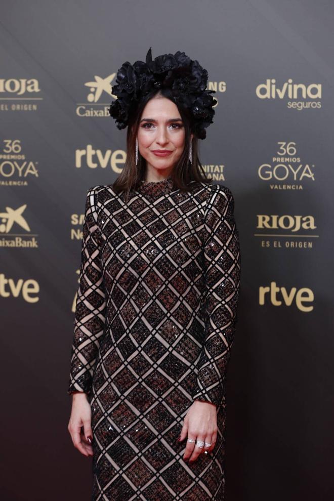 La actriz Cristina Brondo, con vestido de Teresa Helbig en los Premios Goya 2022