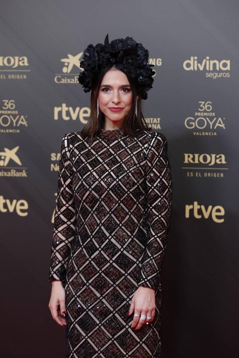 La actriz Cristina Brondo, con vestido de Teresa Helbig en los Premios Goya 2022