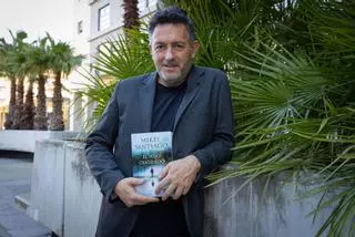 Mikel Santiago (autor de 'El hijo olvidado') en Zaragoza: "Cuando acabo una novela siempre me siento frustrado"