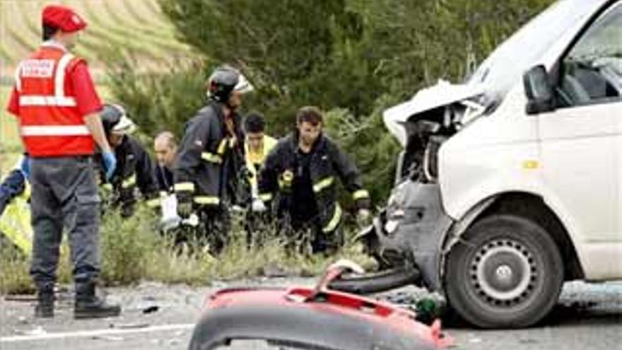 Mueren 17 personas en las carreteras durante el fin de semana