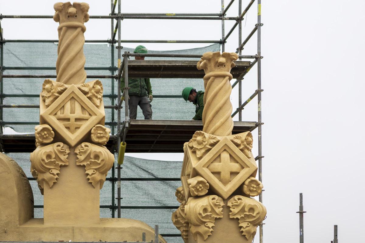 La Buresa de Manresa recupera l'element patrimonial que va perdre per la dictadura La Buresa de Manresa recupera l'element patrimonial que va perdre per la dictadura