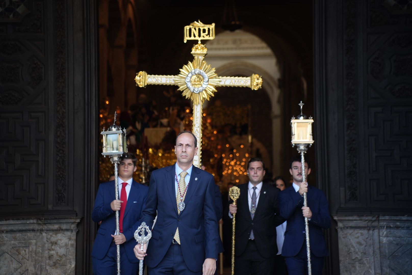 El regreso de La Cena a su templo, en imágenes