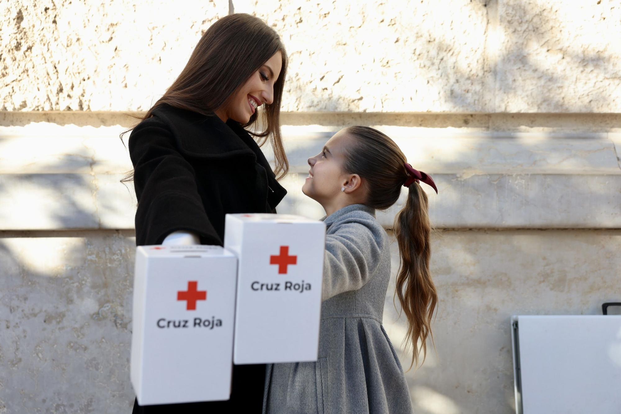 Marina y Maria Estela estrenan las huchas más solidarias