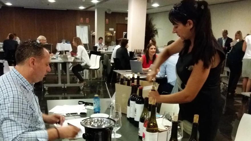 Diecinueve importadores de 15 países conocerán la oferta de vinos y bebidas de la Comunitat con el Ivace