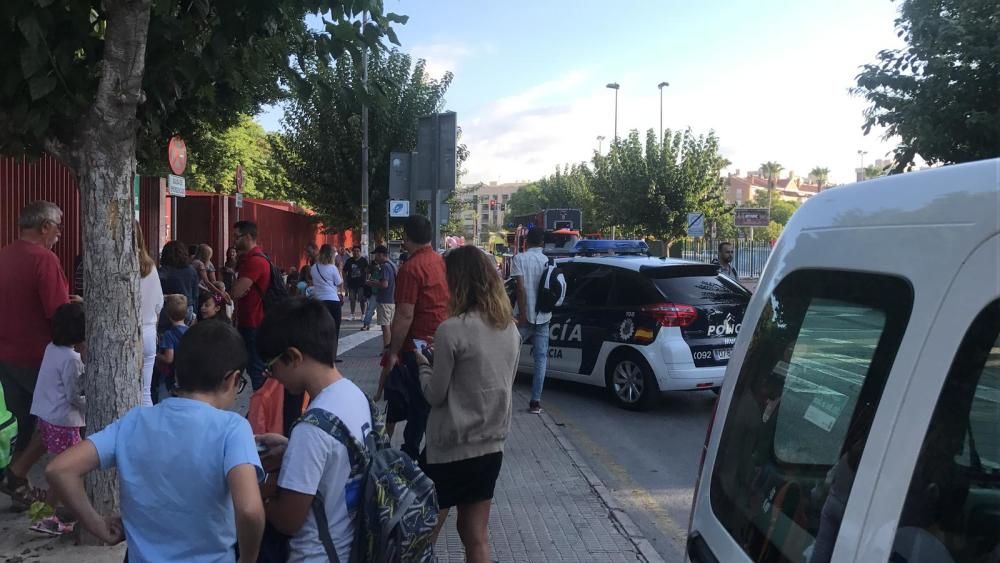 Susto en el colegio de Santa María de Gracia por un incendio en la despensa