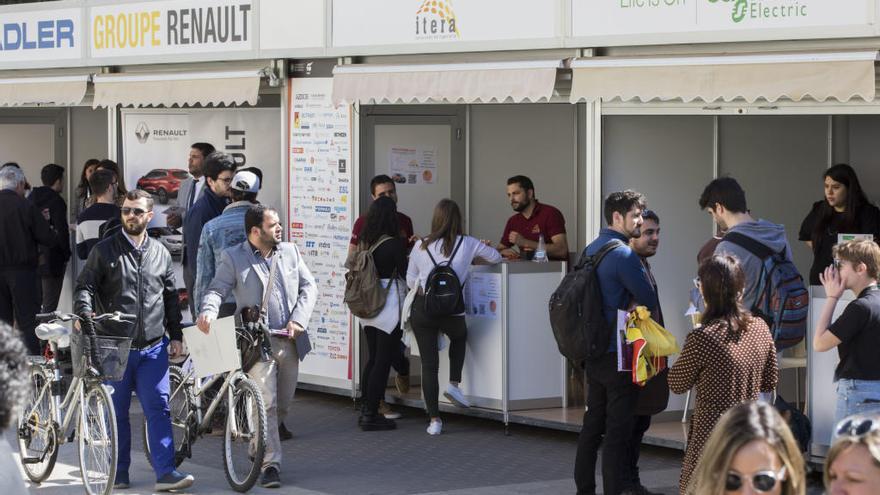 Feria sobre empleo y educación en el Campus de Vera de la Universitat Politècnica de València.