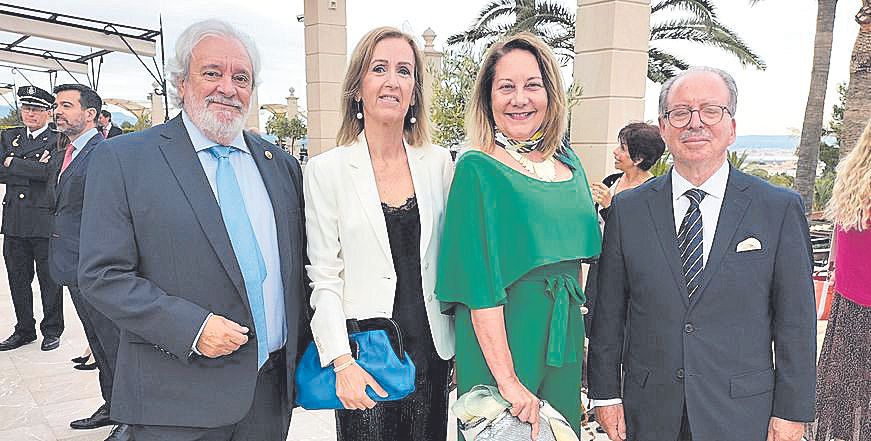 Raúl Izquierdo, Rosa Torrens, Águeda Ropero y Juan González de Chávez.