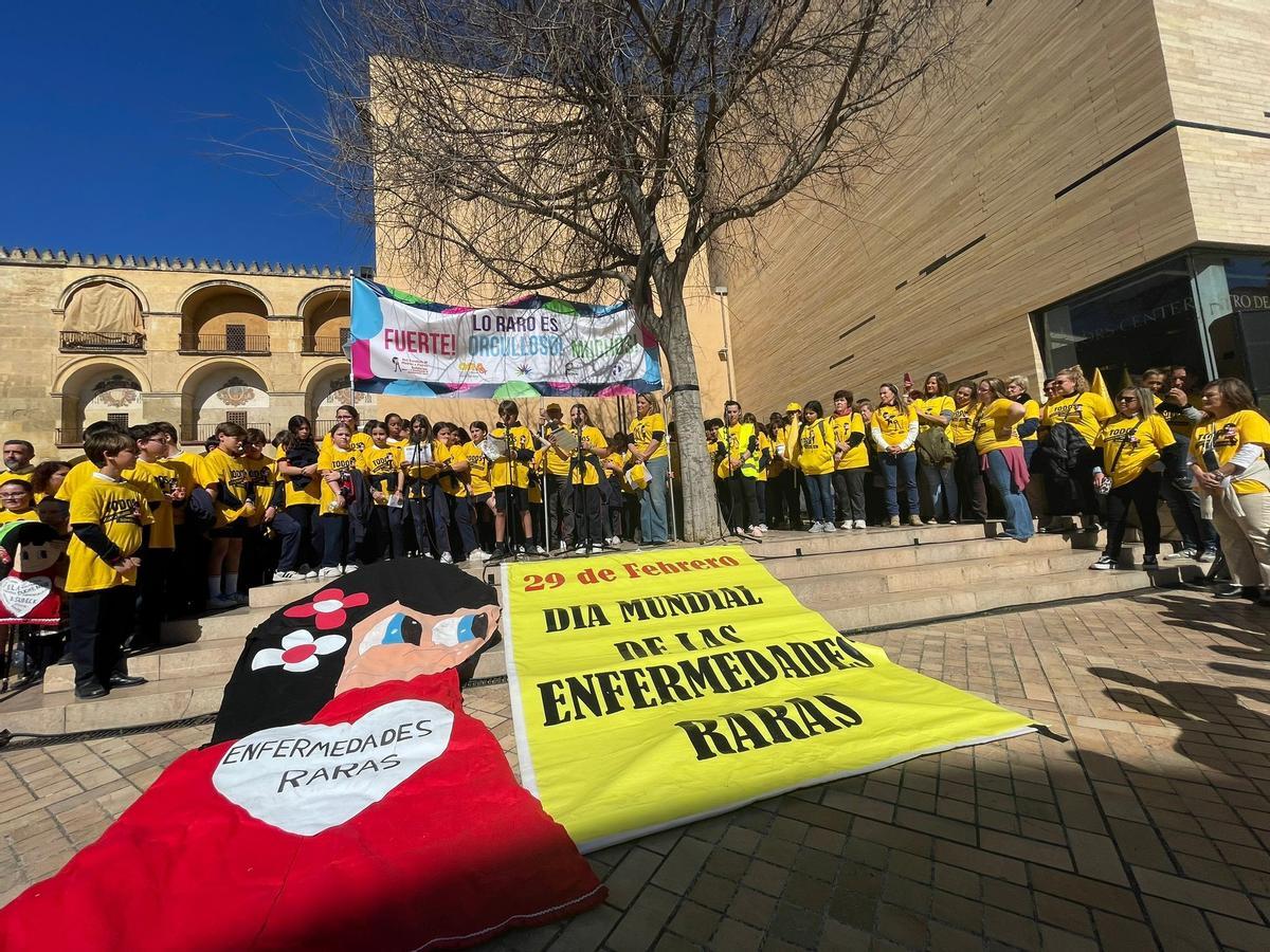 Participantes en la actividad por el Día Mundial de las Enfermedades Raras.
