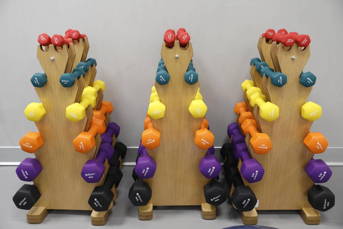 Primer día del nuevo centro de salud de Sotrondio