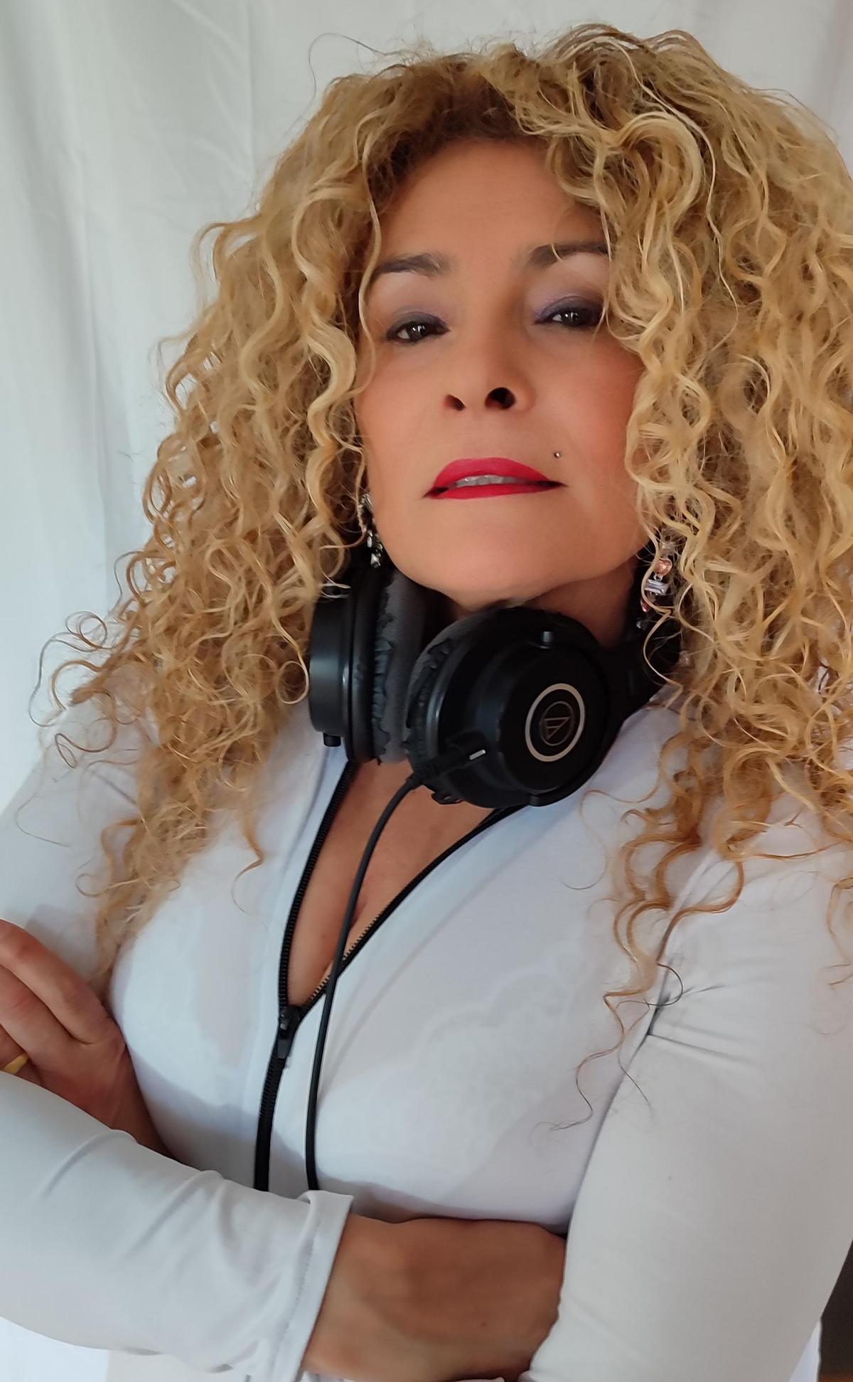La Yaya DJ.