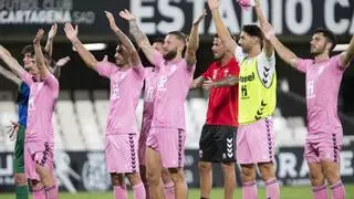 Un estreno de color rosa para el Eldense (0-1)