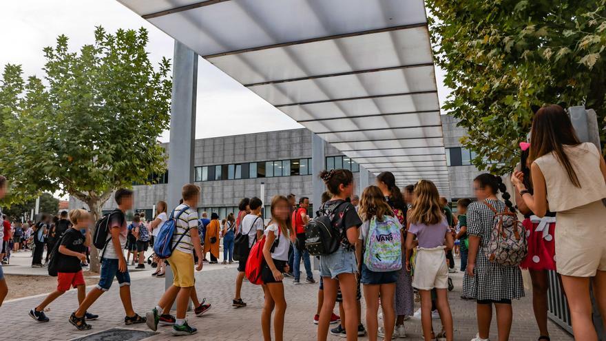 El CEIP El Bracal de Muro ya funciona tras 14 años en barracones