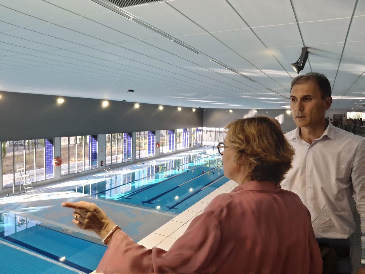 Día histórico en Xàbia: abre la piscina climatizada tras más de 20 años de reivindicarla (imágenes)