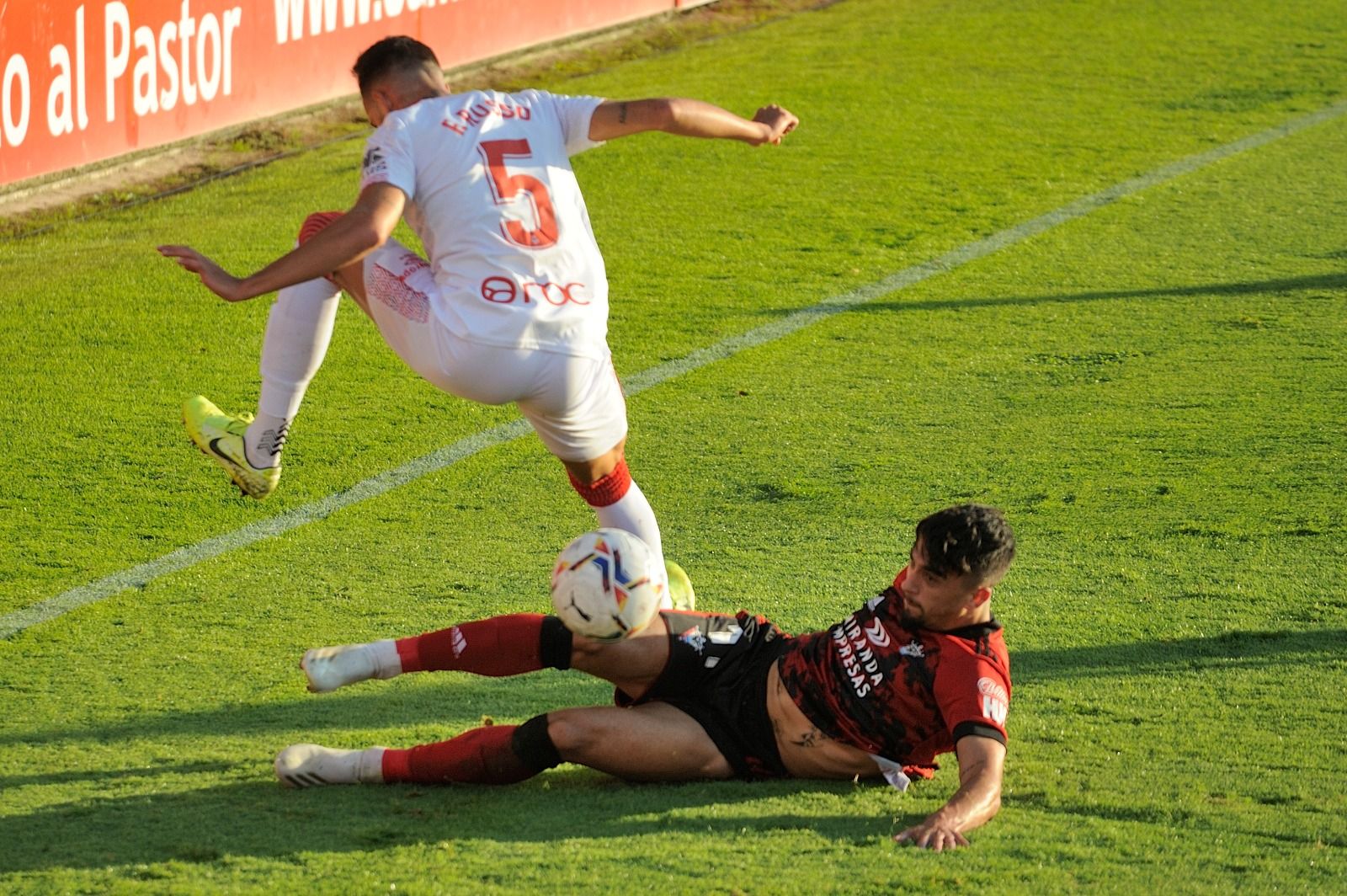 Mirandés-Mallorca: Los bermellones dan por bueno el empate