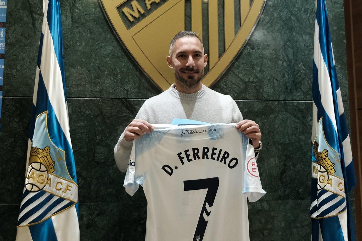 Presentación de David Ferreiro como nuevo jugador del Málaga CF