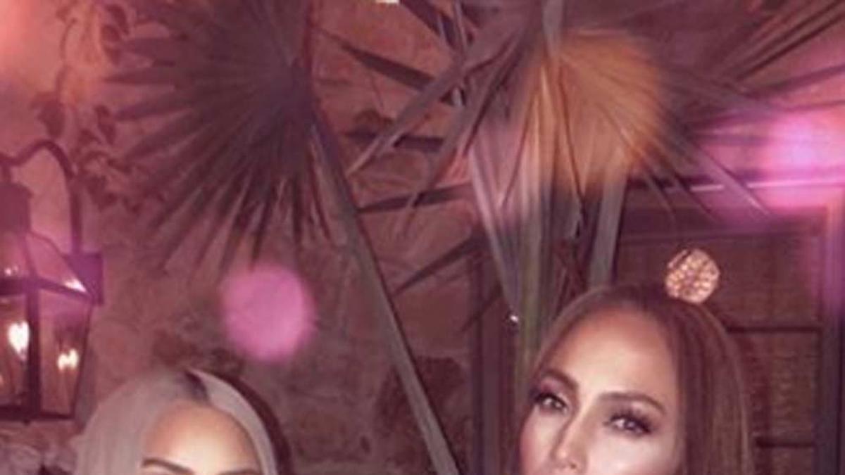 Kim Kardashian y Jennifer Lopez, juntas de fiesta