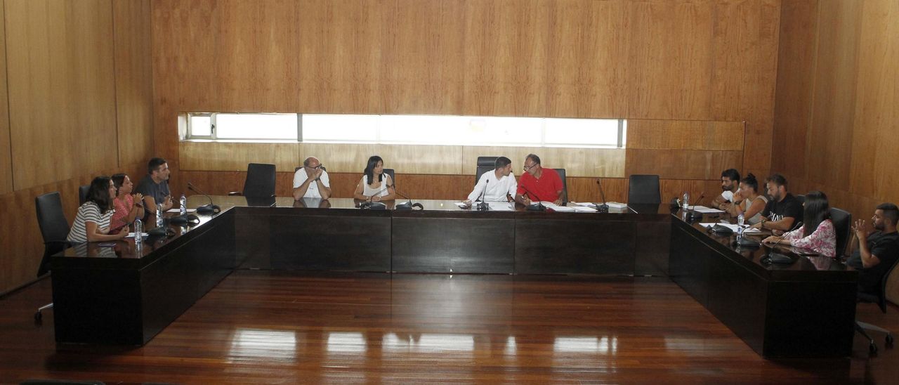 Pleno de A Illa de Arousa.
