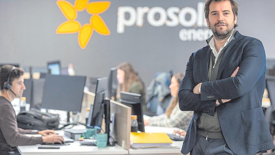 Prosolia, la empresa alicantina que suministra energía verde a Stellantis