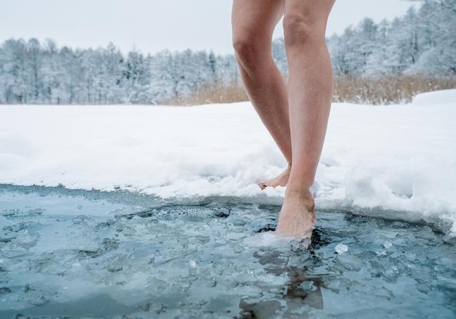 En algunos países de Europa central y del Este se estila bañarse en agua helada