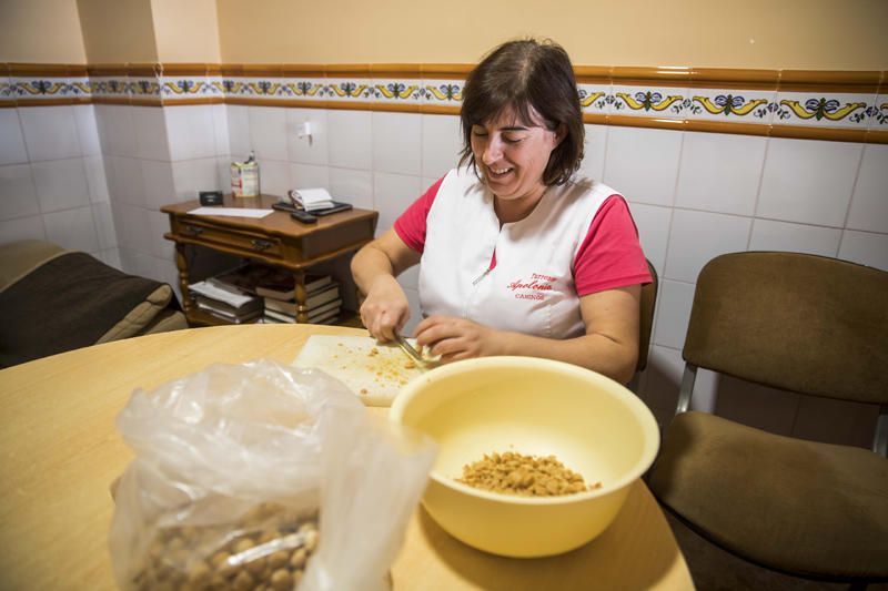 Así se elaboran los turrones en Casinos