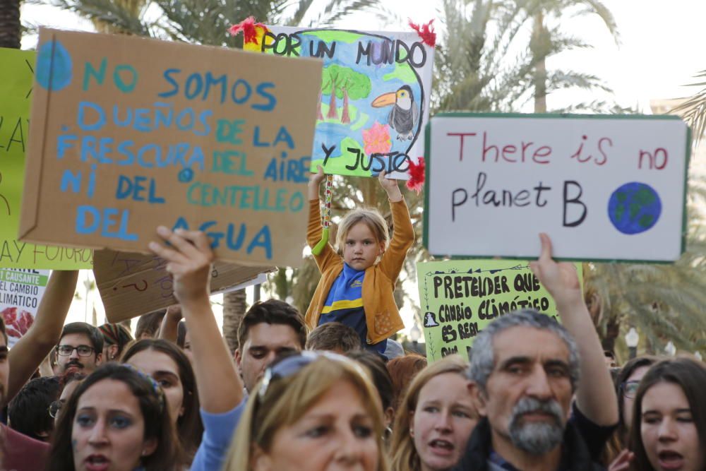 Clamor joven en Alicante contra el cambio climático