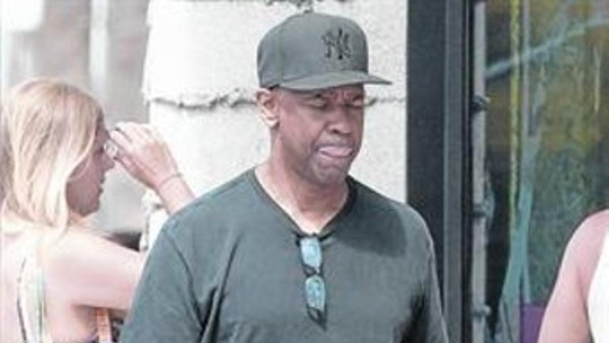 Denzel Washington, durante un paseo por Venice Beach, en septiembre pasado.