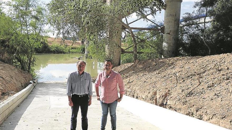 El embarcadero en el río Guadalquivir podrá ser una realidad en septiembre