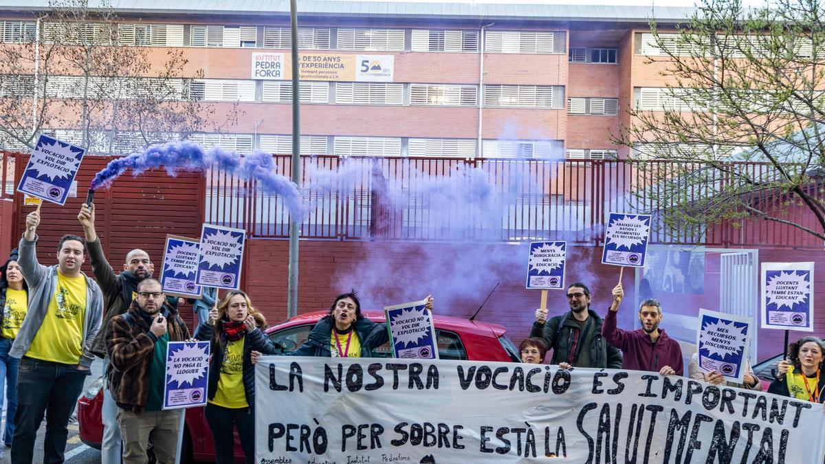 Ambiente de huelga en el instituto Pedraforca del Hospitalet este febrero.