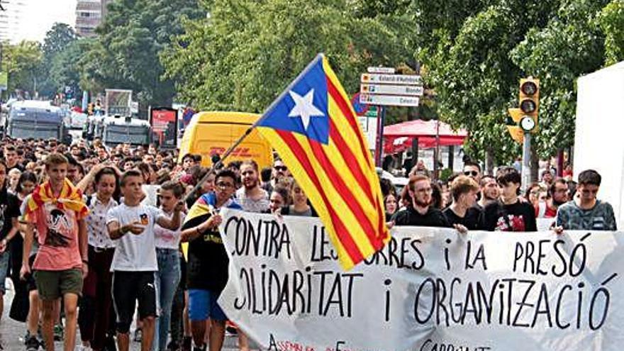 Els estudiants surten al carrer a Lleida