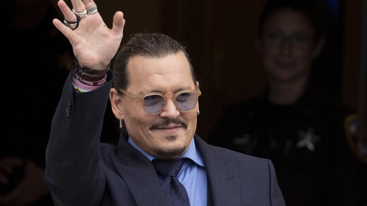 Johnny Depp, como Luis XV, abre hoy la 76 edición del Festival de Cannes.