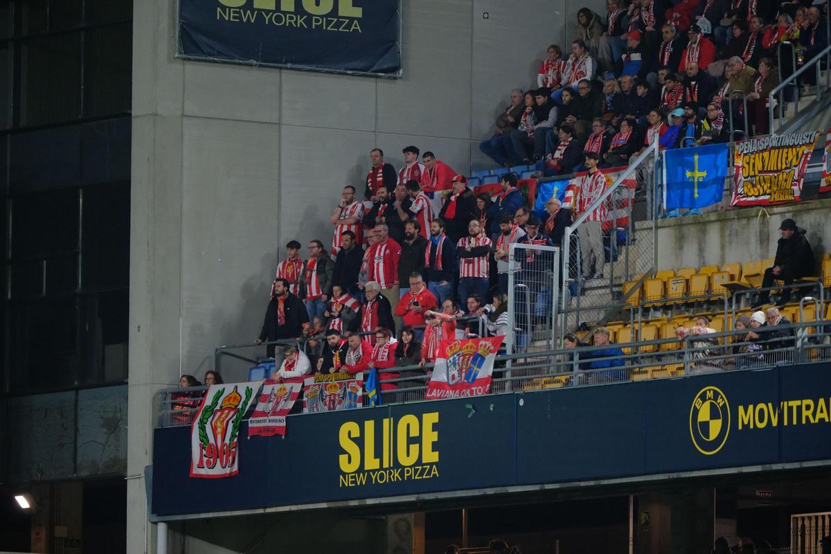 EN IMÁGENES: El Cádiz-Sporting disputado en el estadio Nuevo Mirandilla