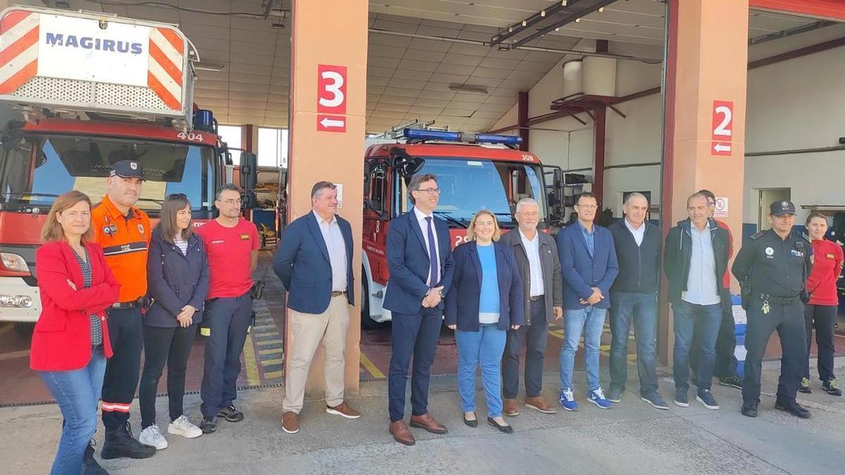 Instalan una estación nueva de comunicaciones en el parque de bomberos de Llucmajor