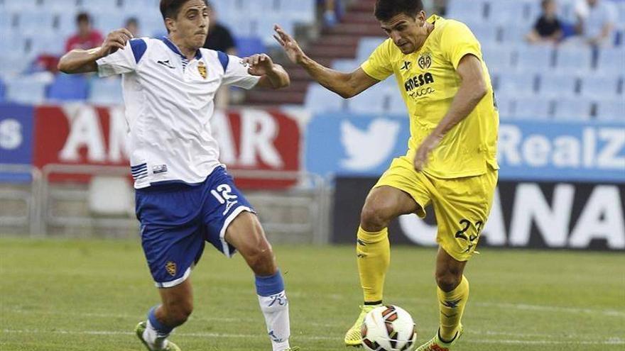 El Real Zaragoza pierde el trofeo (1-2) pero gana mucho crédito