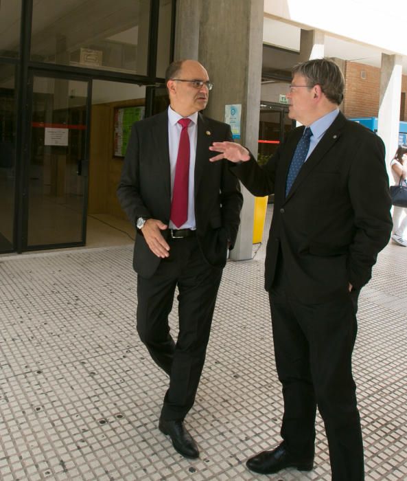 Al acto han acudido el presidente de la Generalitat, Ximo Puig, y el conseller de Educación, Vicent Marzà