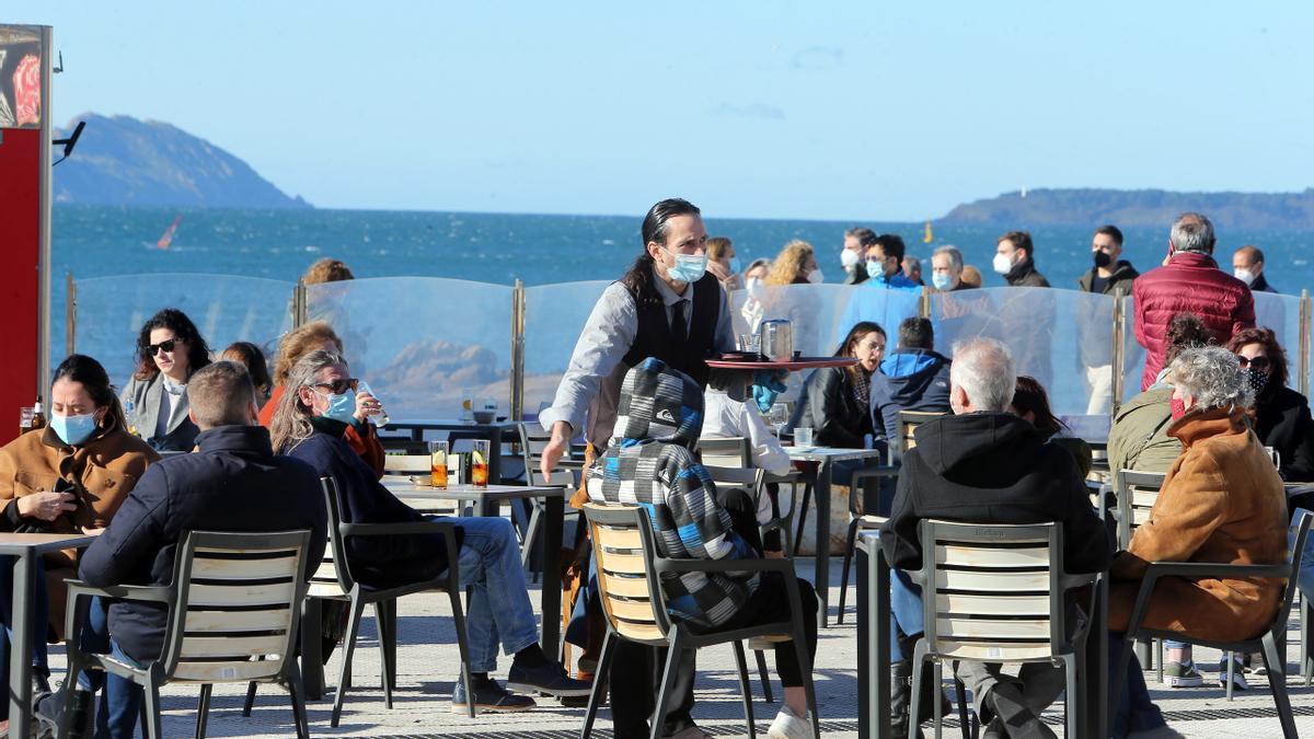 Vigo disfruta del día de Navidad al Sol