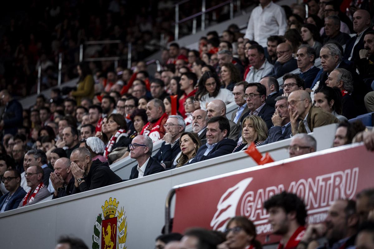 CASADEMONT ZARAGOZA - PRAGA Y CLASIFICACION A LA FINAL SIX DE LA EURILIGA FEMENINA