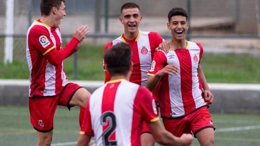 Els jugadors del Girona, celebrant l&#039;1-0 a Vilablareix.