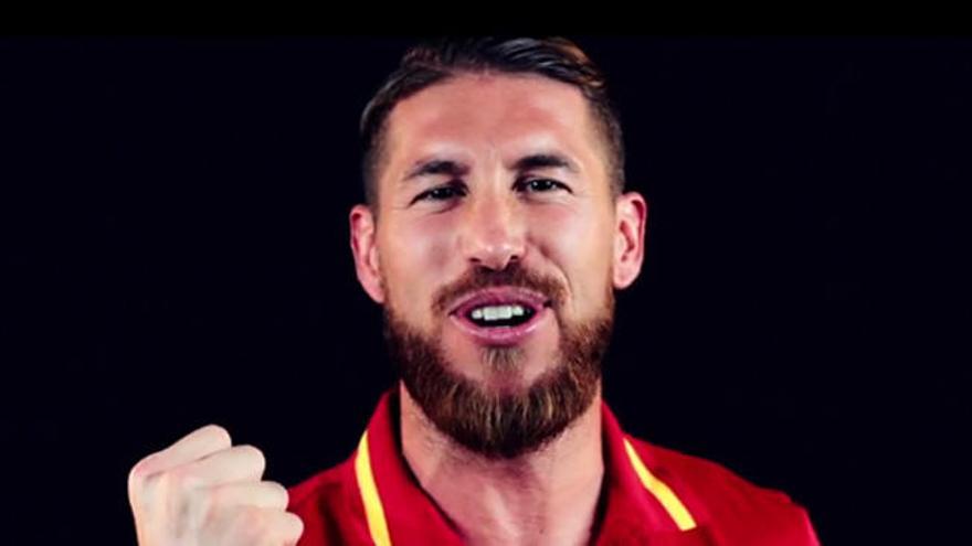 "La Roja Baila", el nuevo hit del verano de Sergio Ramos