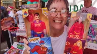 Venezuela regala 12 millones de muñecos de 'Súperbigote', un superhéroe con el rostro de Nicolás Maduro