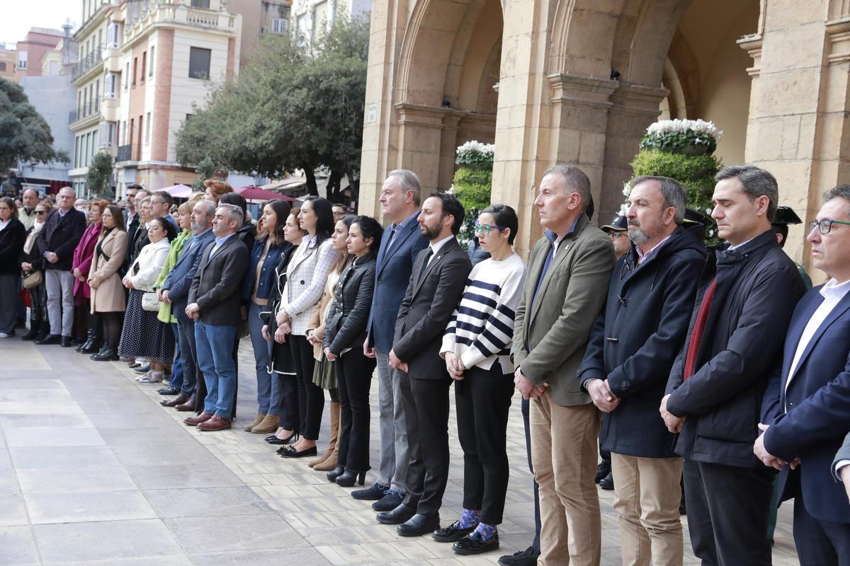Minuto de silencio en Castelló.