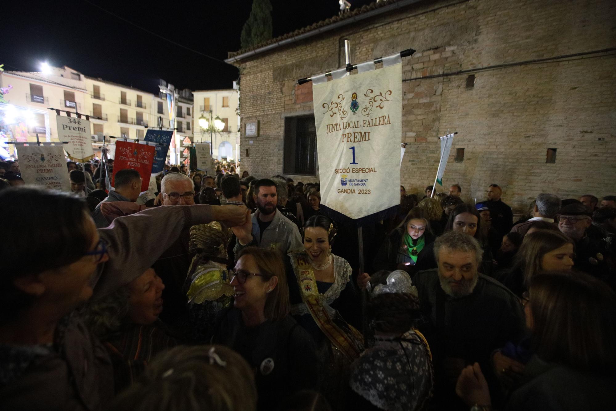 Todas las fotos de la entrega de premios falleros de Gandia