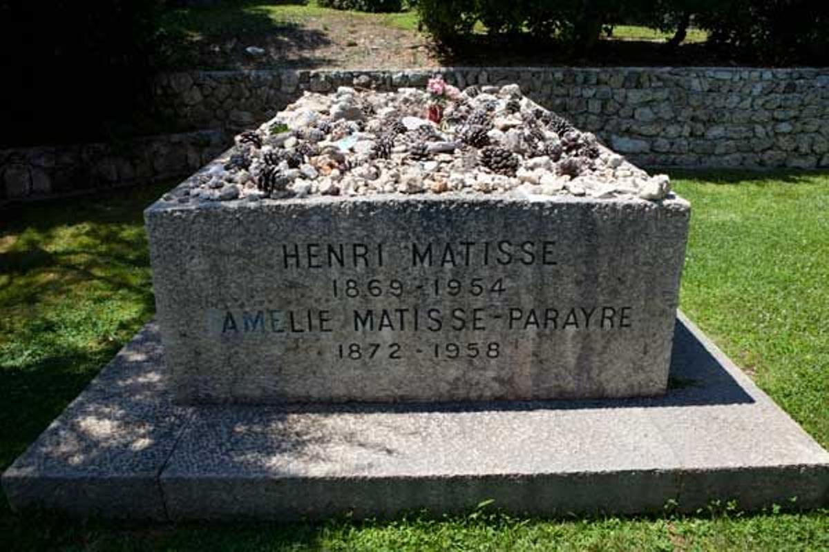 Tumba de Henri Matisse y su mujer en el cementerio de Niza.