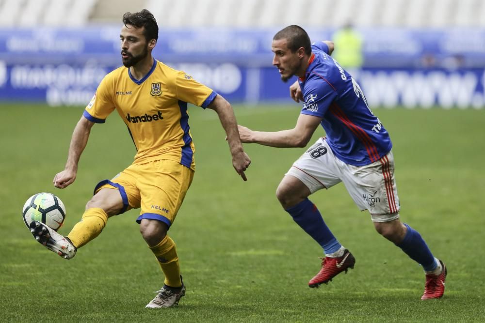 El partido entre el Oviedo y el Alcorcón, en imágenes