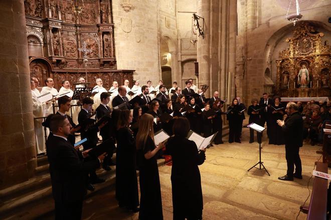 Concierto del coro El León de Oro y Schola Antiqua en Atrium Musicae