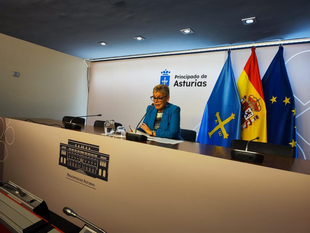 La consejera de Salud, Conchita Saavedra, esta mañana en la rueda de prensa posterior al Consejo de Gobierno.