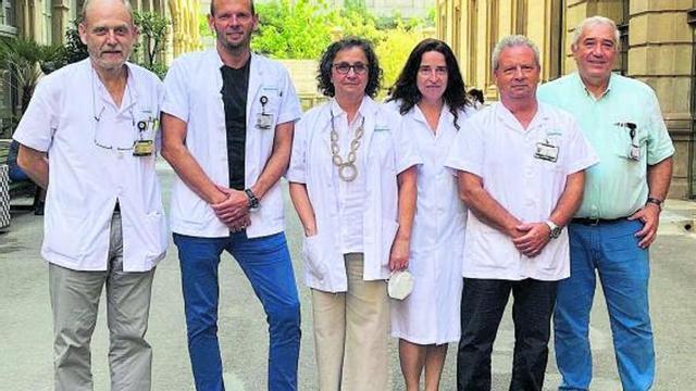 El equipo del Hospital Clínic que ha investigado la excepcional cura. | // HOSPITAL CLÍNIC
