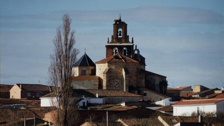 Iglesia de Morales del Vino.